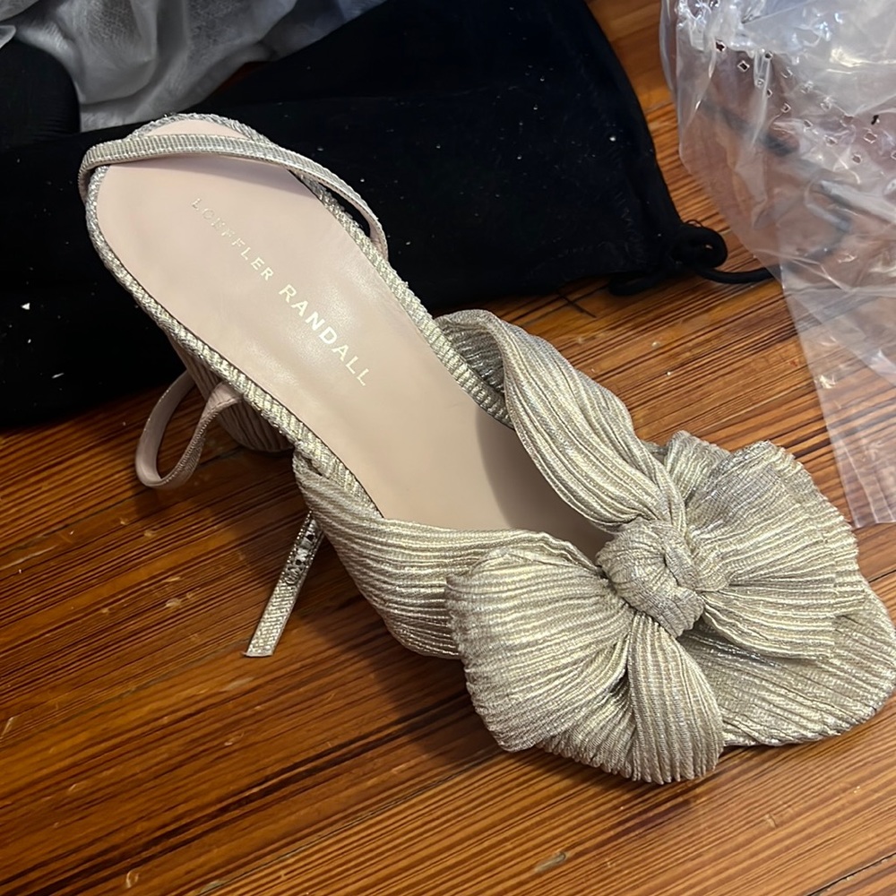 Sandals - Picture 3 of 6